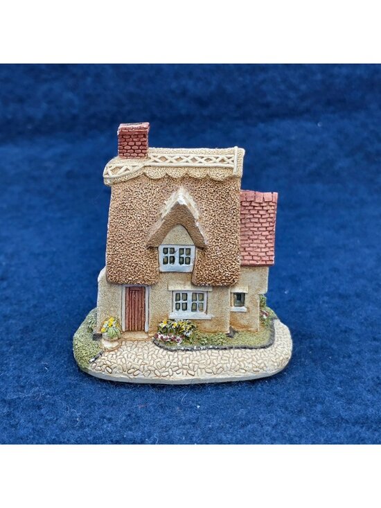 Lilliput Lane Other - Lilliput Lane Cherry Cottage Vintage House Figurine 1990 England Countryside